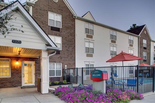 TownePlace Suites by Marriott Cleveland Airport