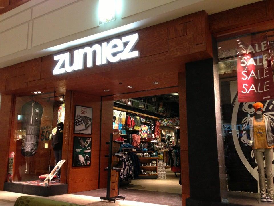 Zumiez