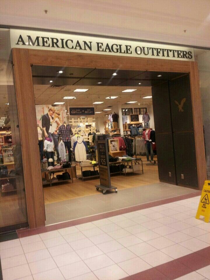 AMERICAN EAGLE OUTFITTERS