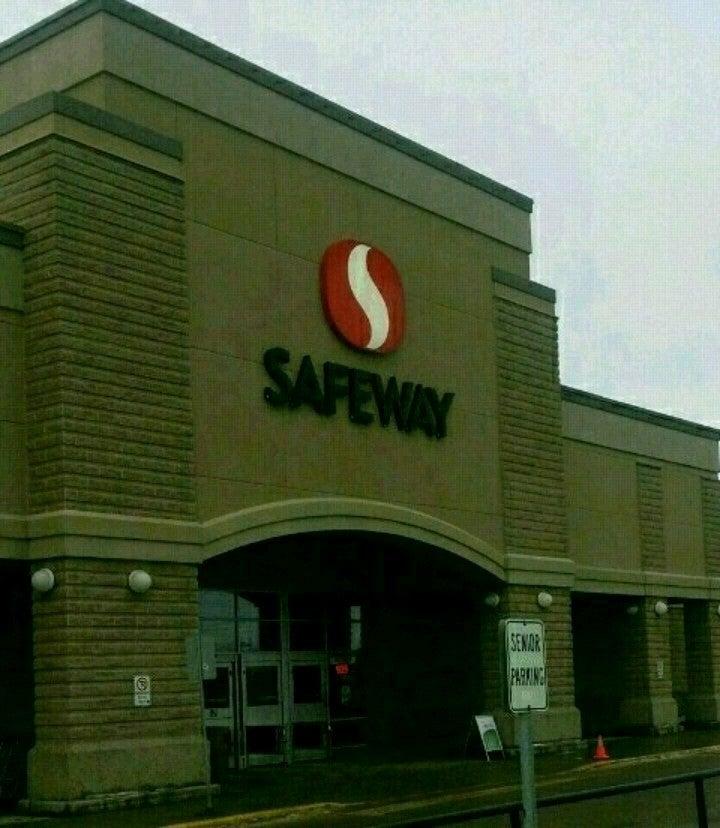 Safeway Pharmacy Capilano