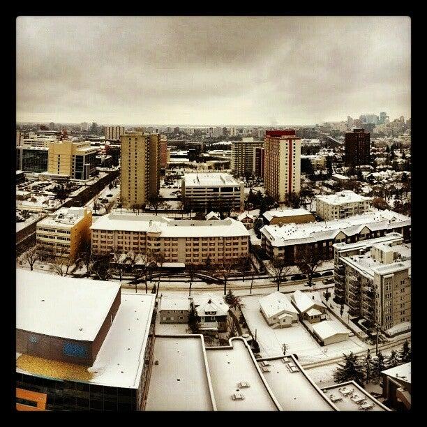 Windsor Park Plaza/Lofts