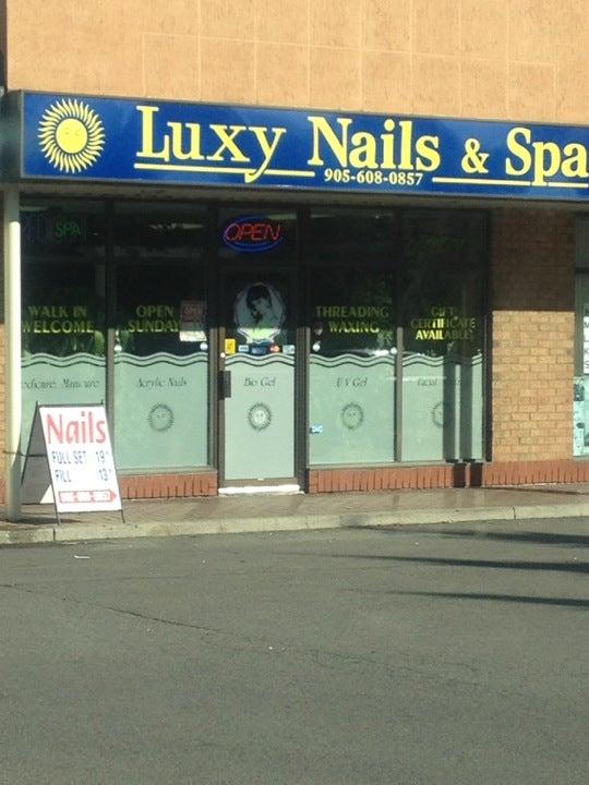 Luxy Nails & Spa