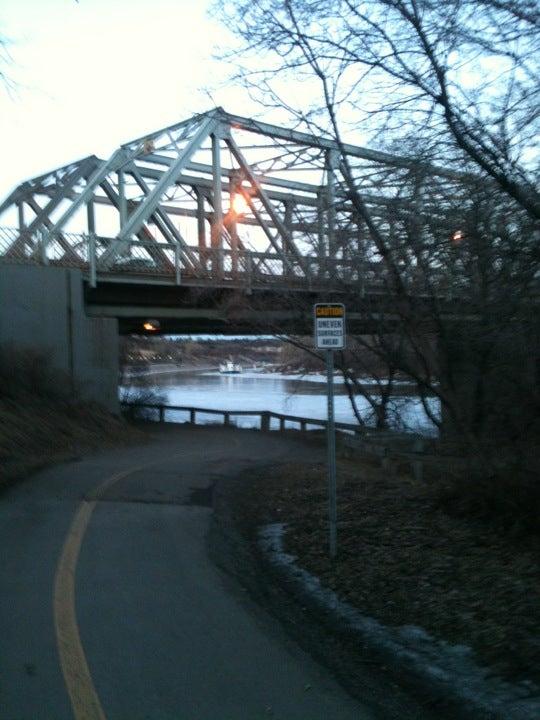 Low Level Bridge