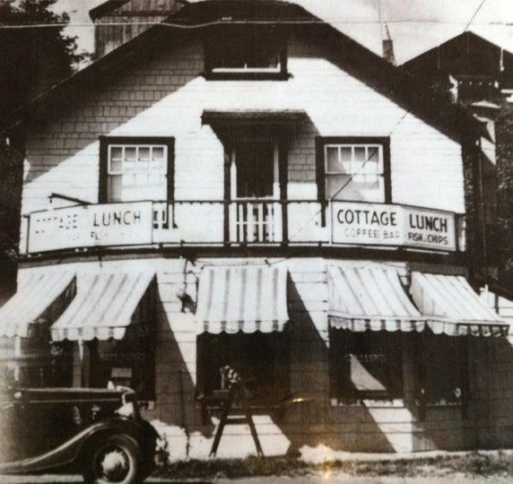 Montgomery's Cottage Lunch