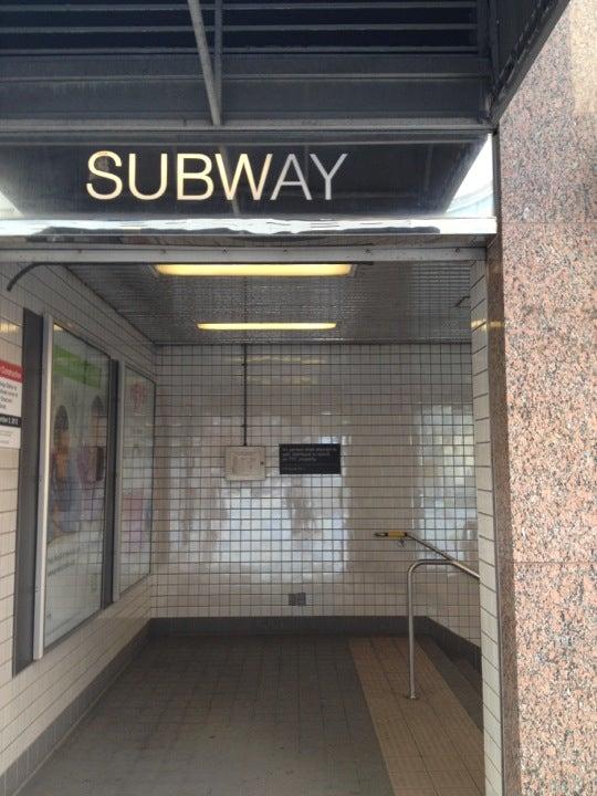 College SUBWAY Station