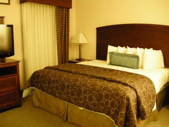 Staybridge Suites Plano - Richardson Area, an IHG Hotel