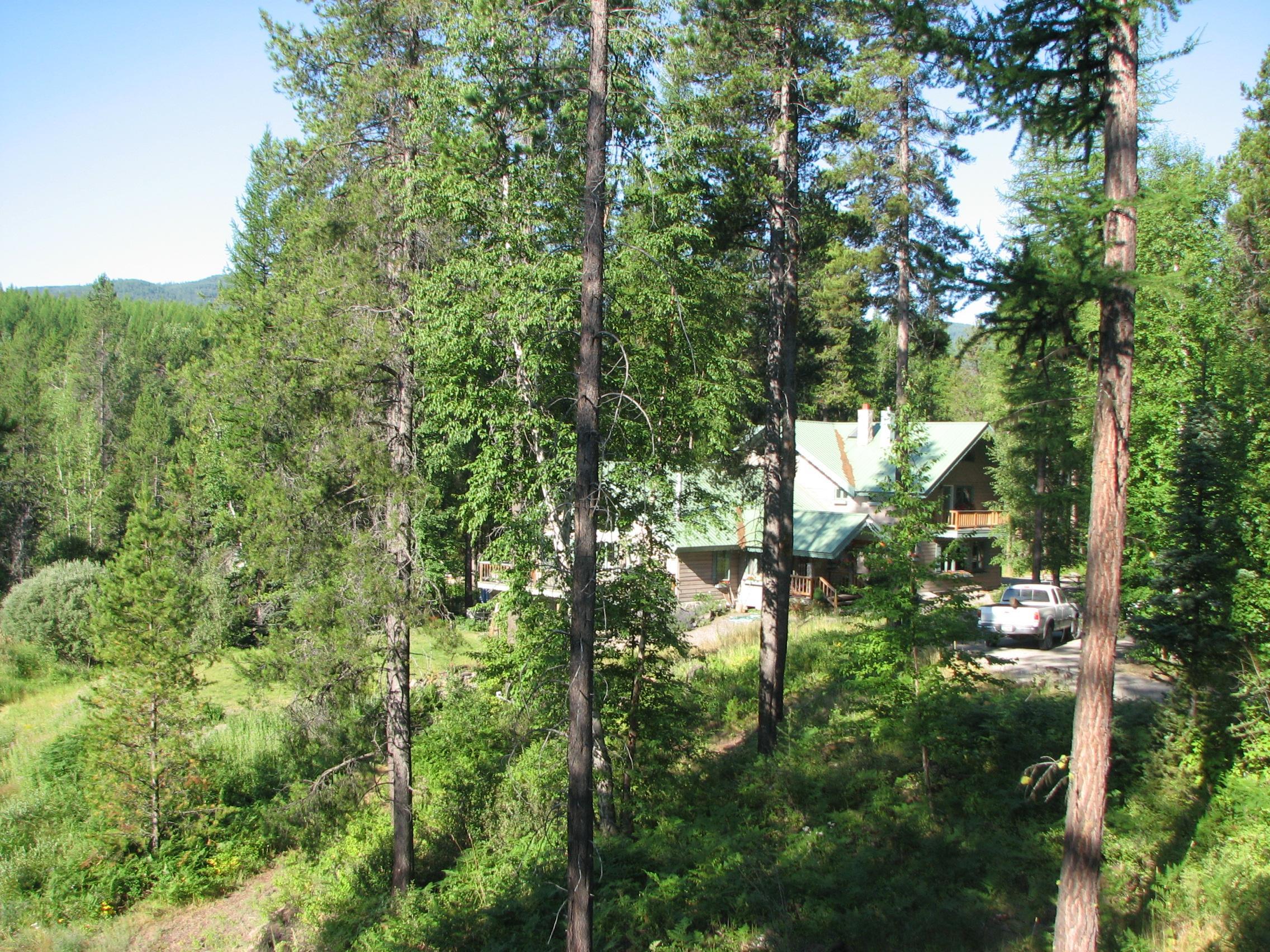 Mountain Cleft Wilderness Retreat