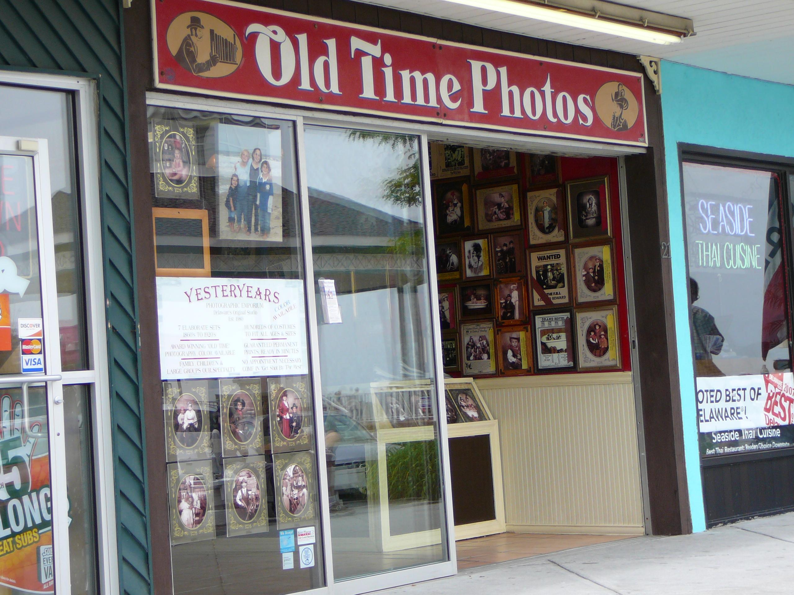 Yesteryear's Old Time Photos