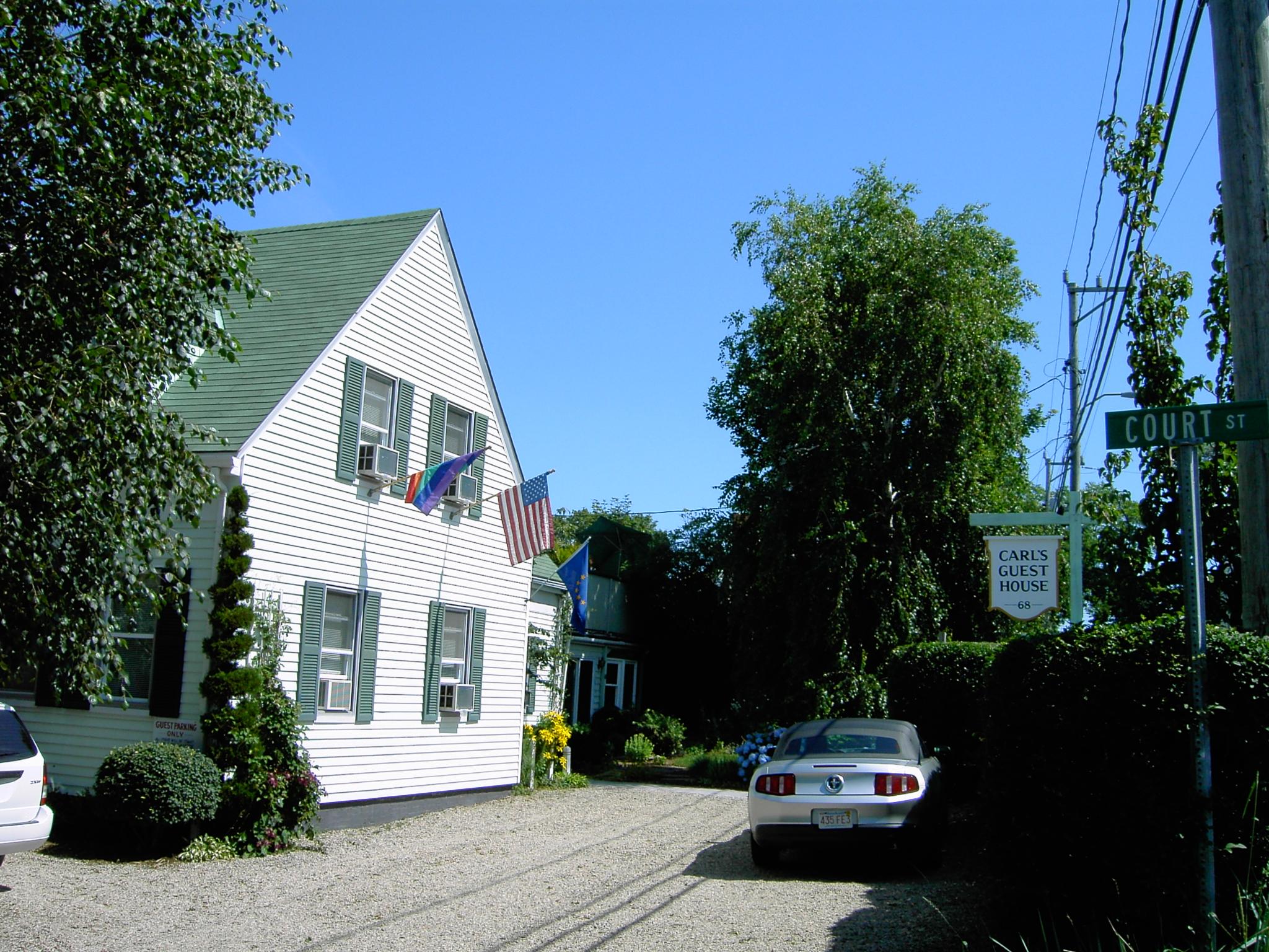 Carl's Guest House