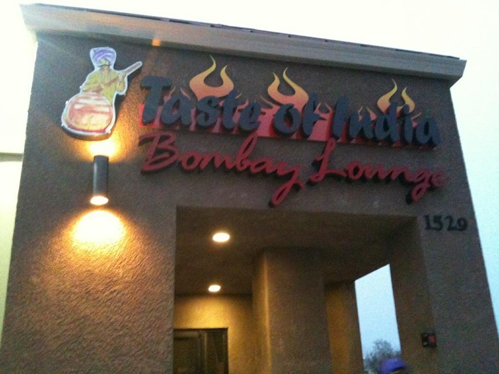 Taste of India Bombay Lounge