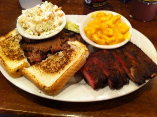 Rick's Smokehouse & Grill