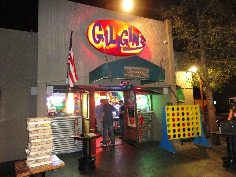 Giligin’s Bar