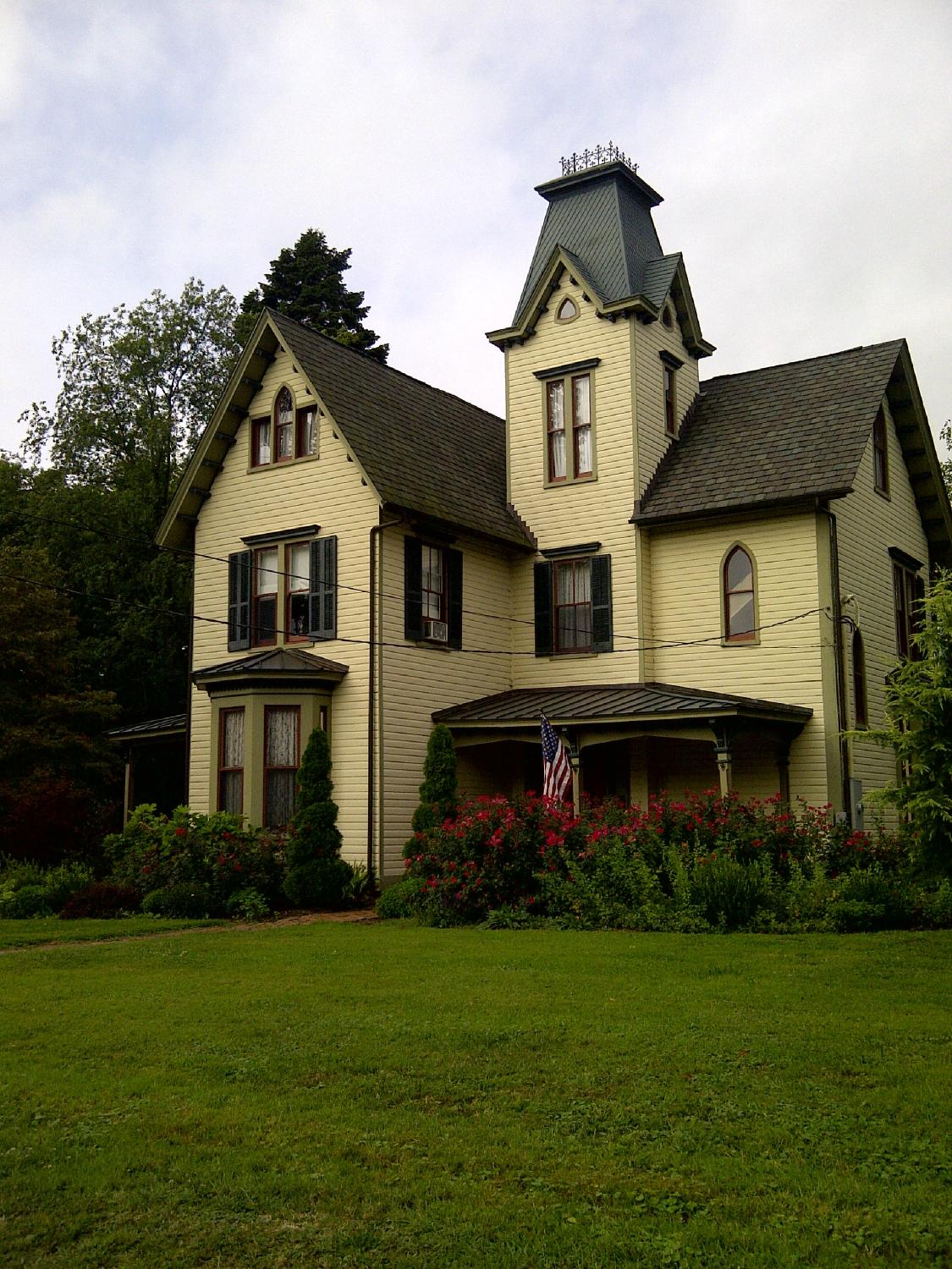 John L. Stam House