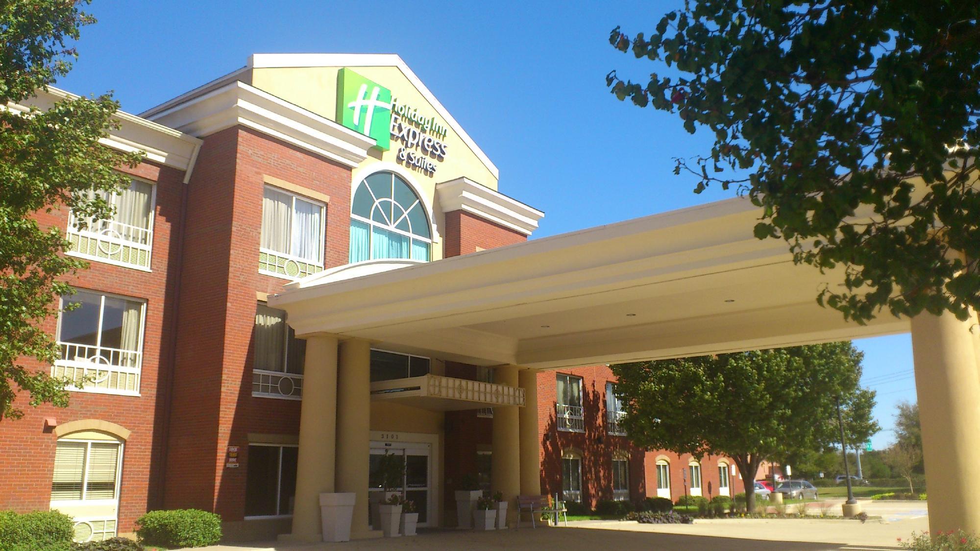 Holiday Inn Express & Suites Plano West - Frisco, an IHG Hotel