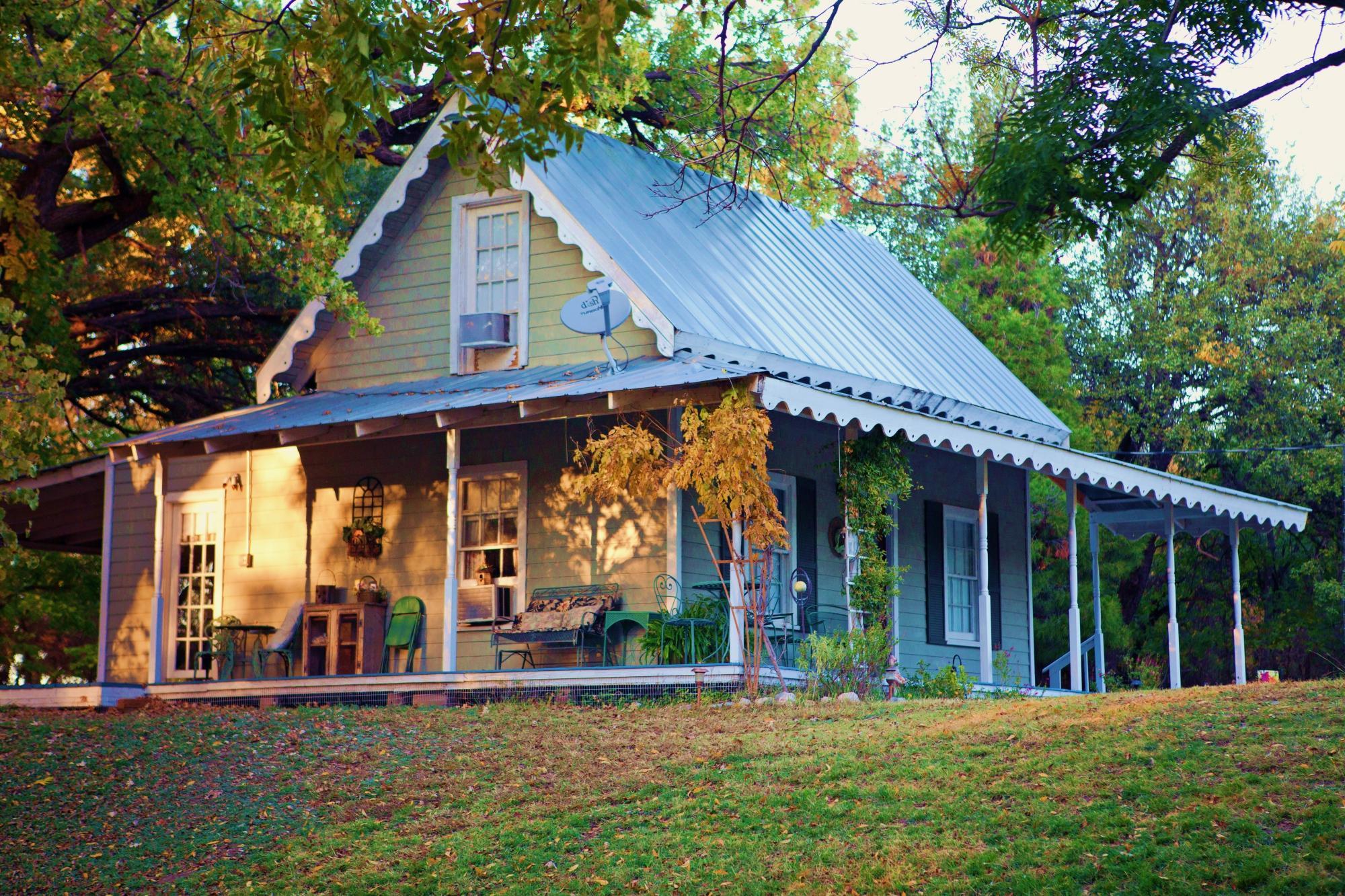 Morning Glory House Bed & Breakfast