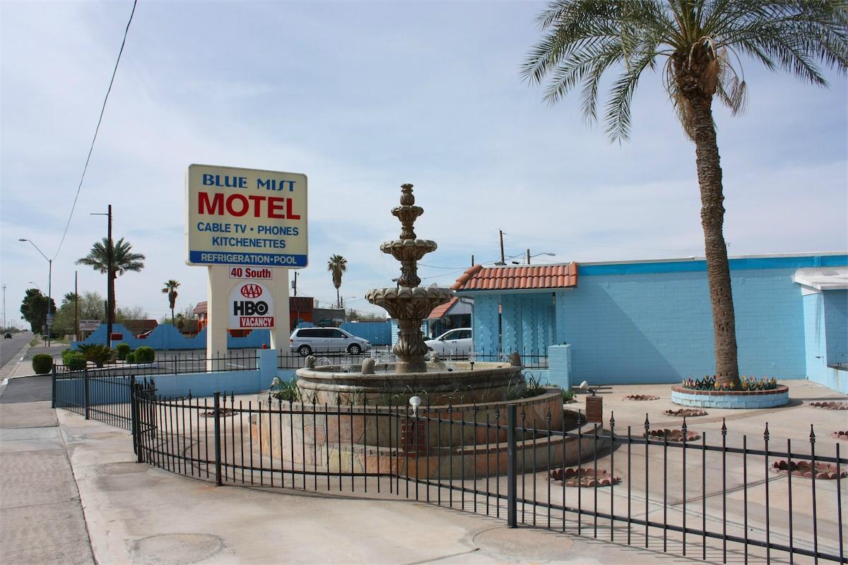 Blue Mist Motel