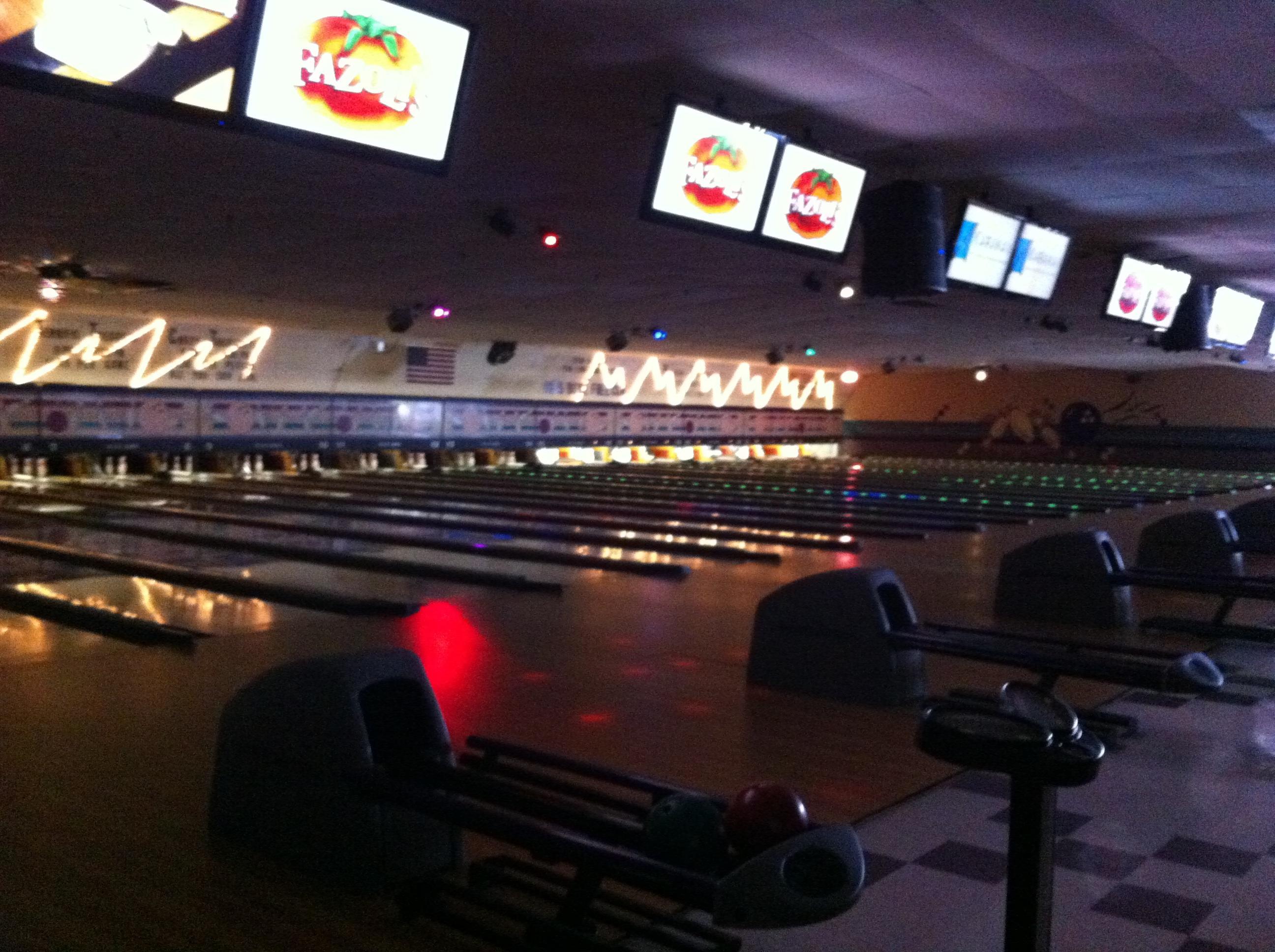 B & B Bowling Lanes