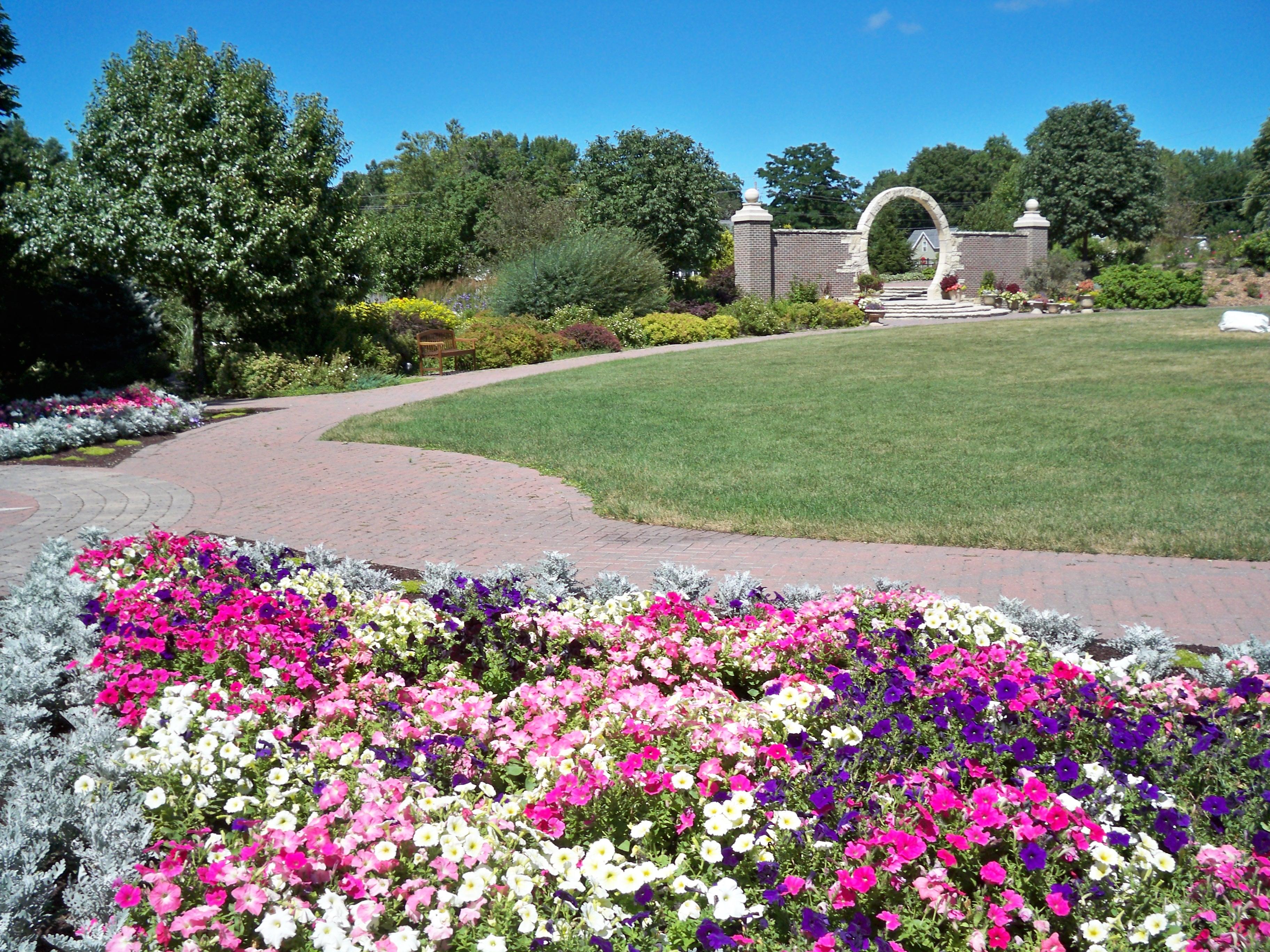 Central Gardens of North Iowa