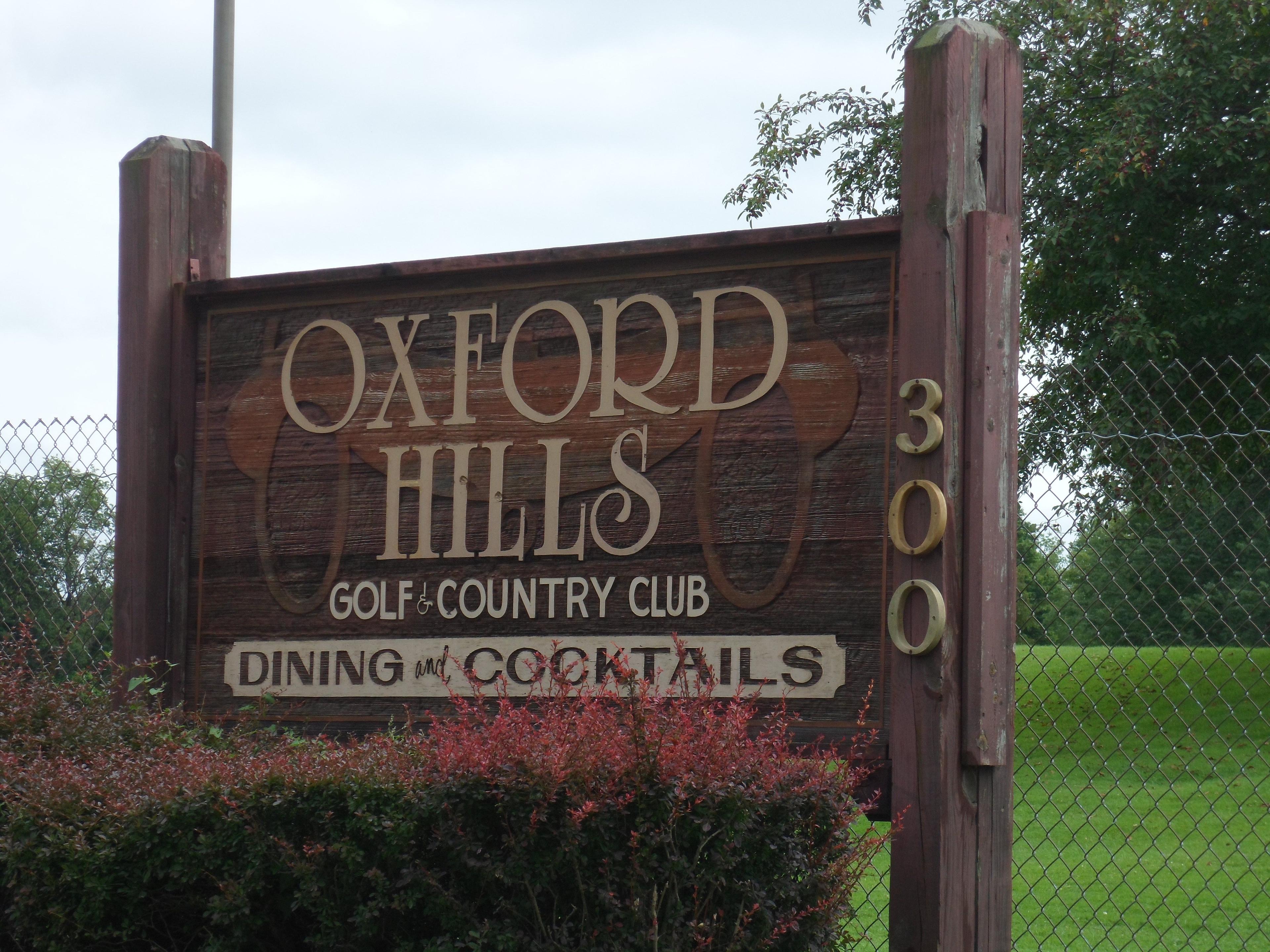 Oxford Hills Golf & Country Club