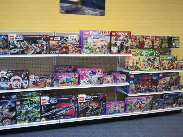 Minifigs Bricks & More