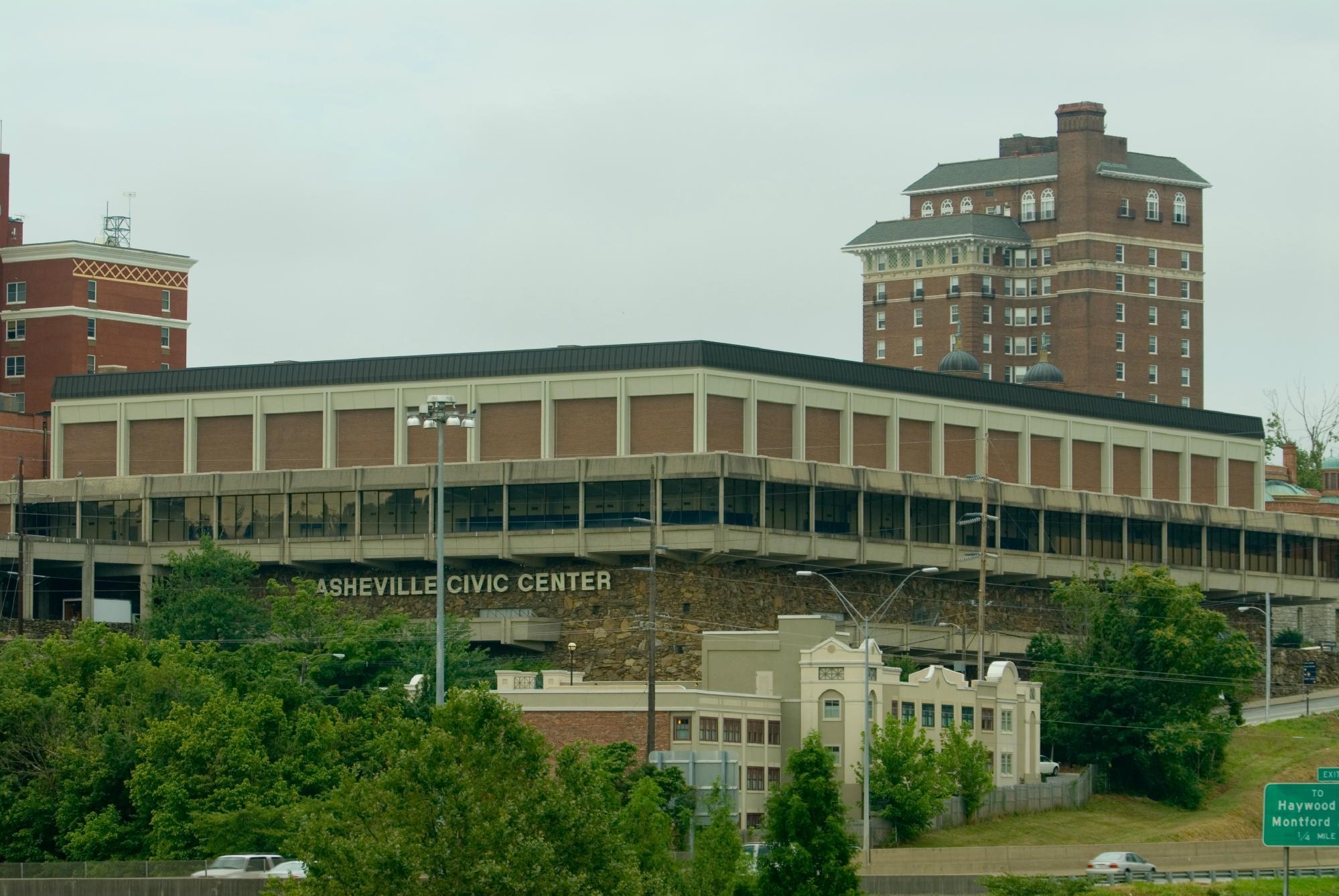 Civic Center Parking Garage