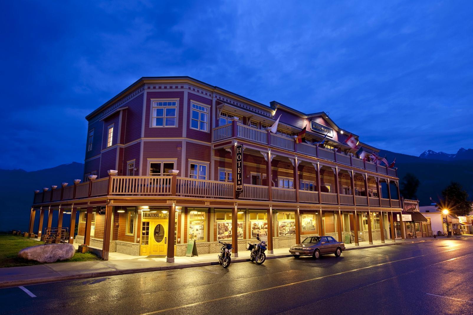 Kaslo Hotel & Pub