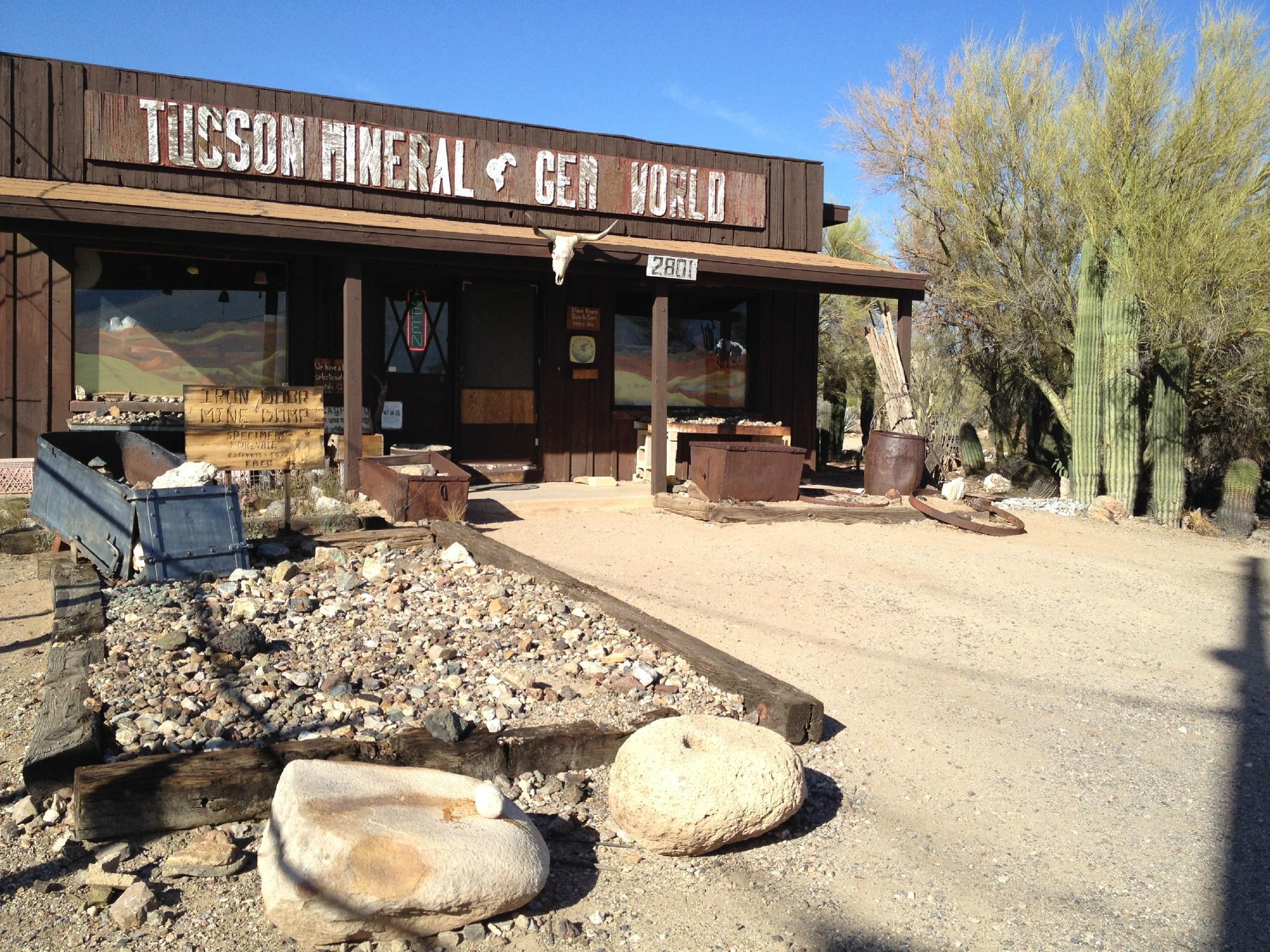 Tucson Mineral and Gem World