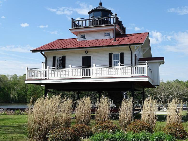 Roanoke River Lighthouse