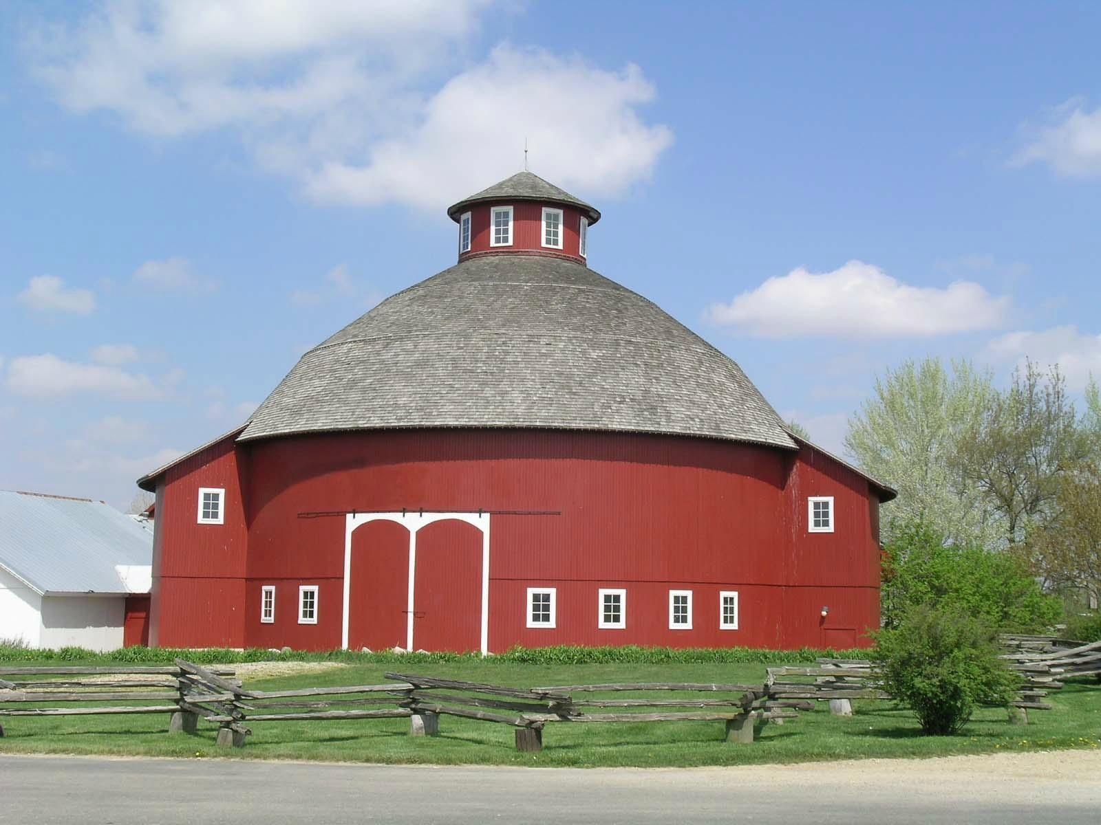 Amish Acres Restaurant Barn