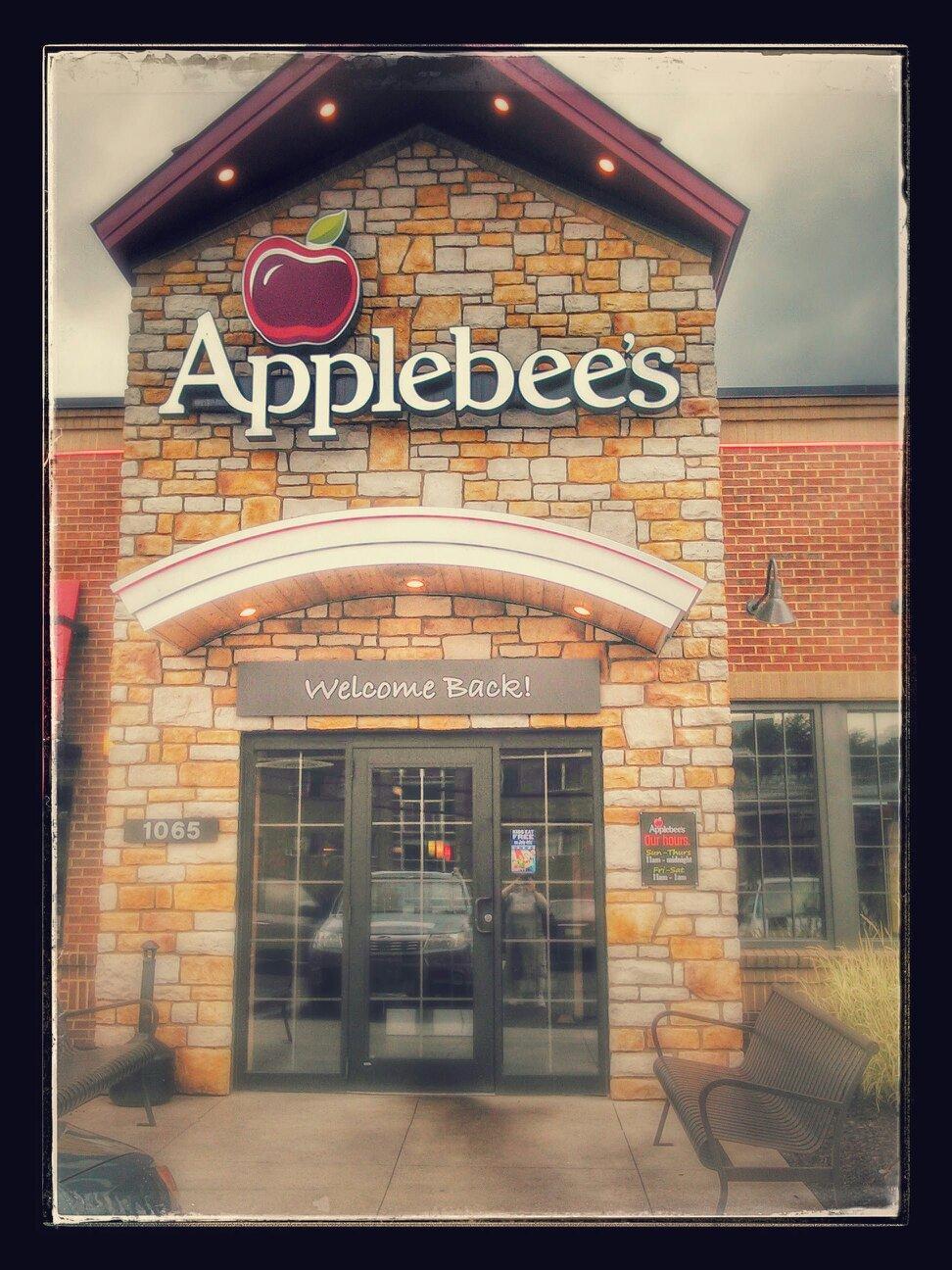 Applebee's Grill + Bar