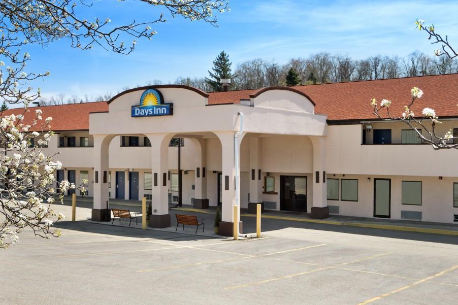 Rodeway Inn & Suites Monroeville-Pittsburgh