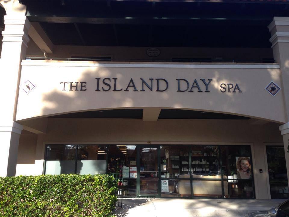 Island Day spa