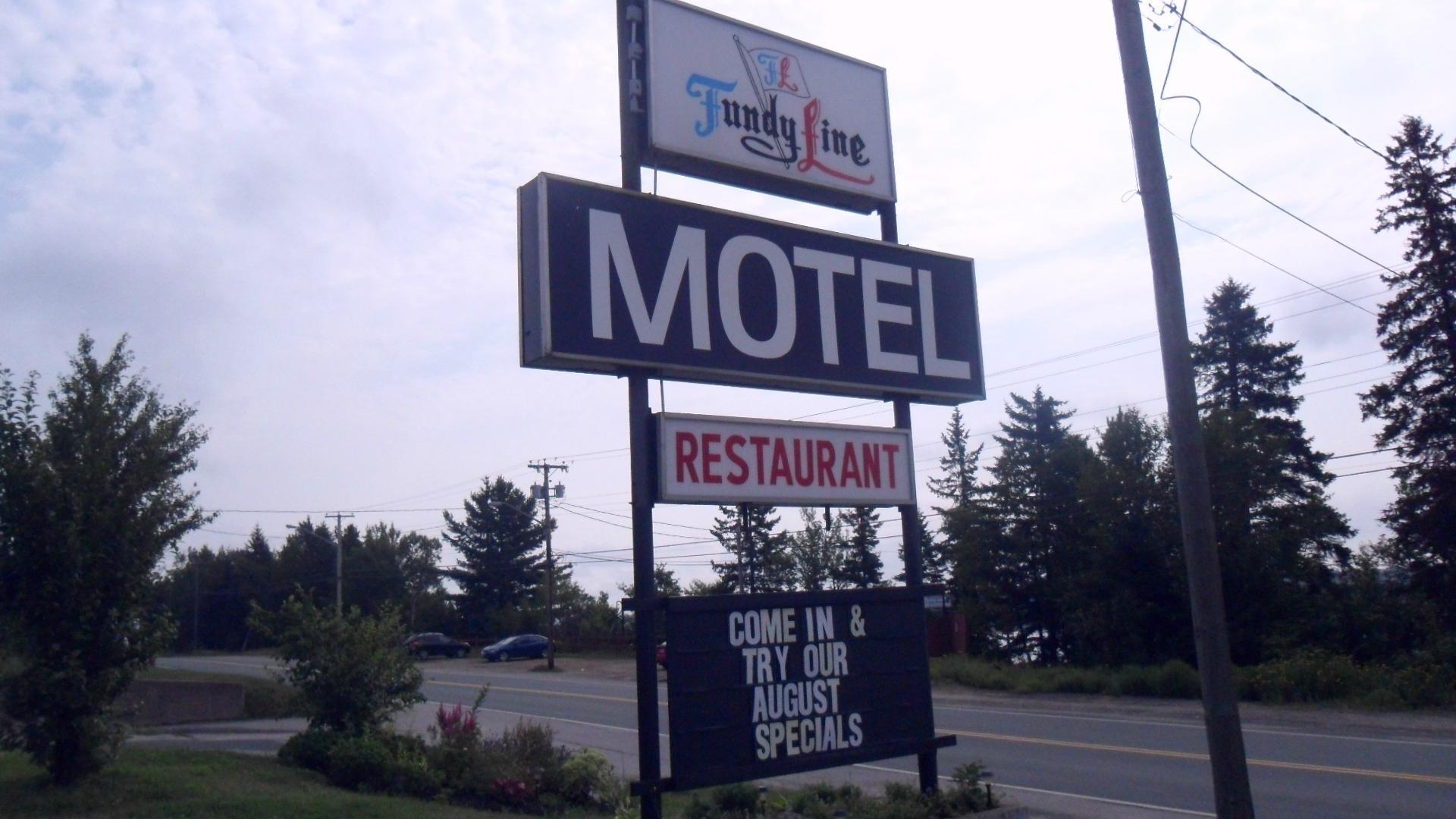 Fundy Line Motel & Restaurant