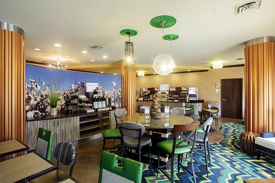 Holiday Inn Express & Suites Perry-National Fairground Area, an IHG Hotel