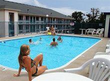 American Eagle Inn & Suites