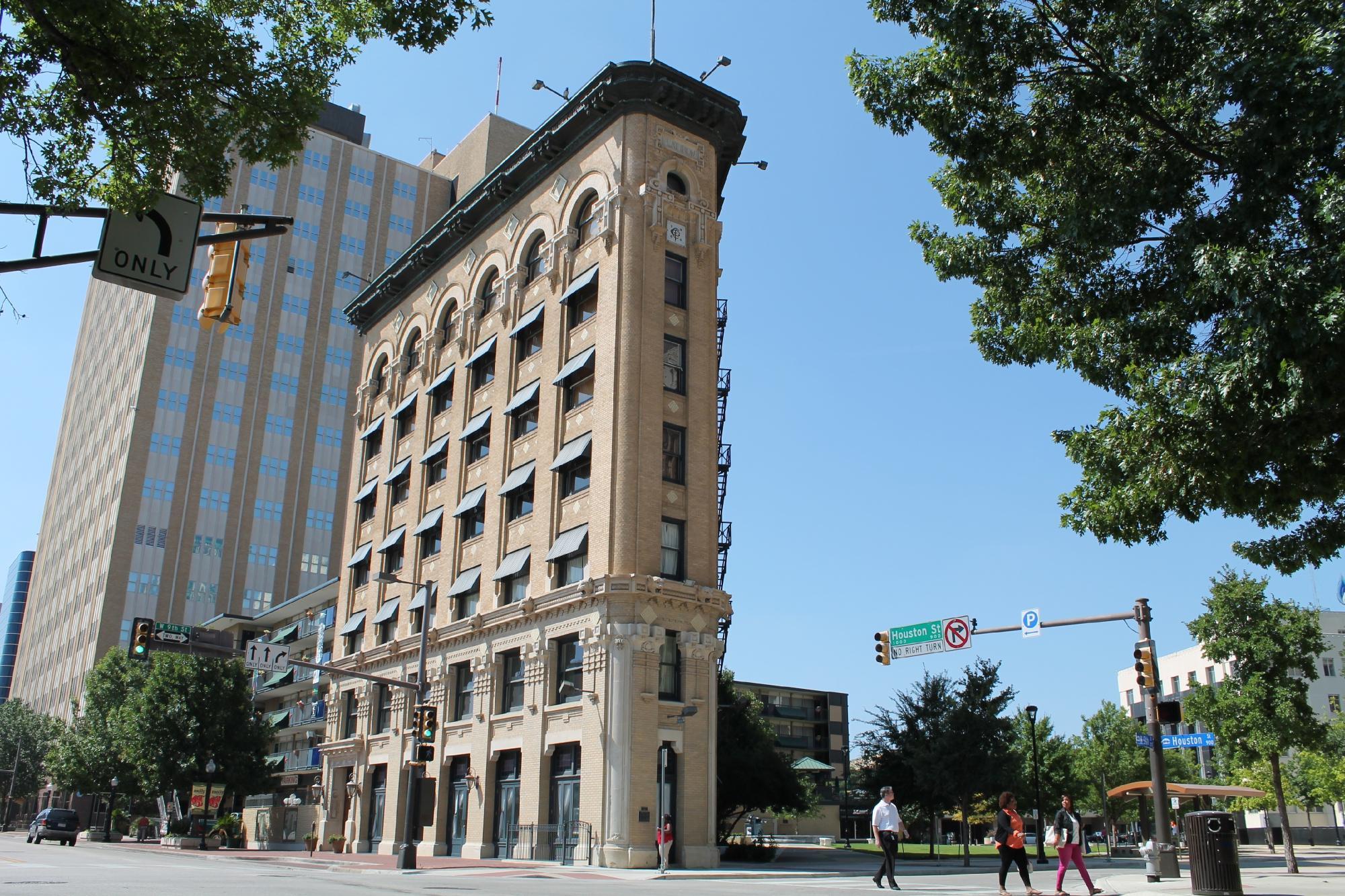 Flatiron Building