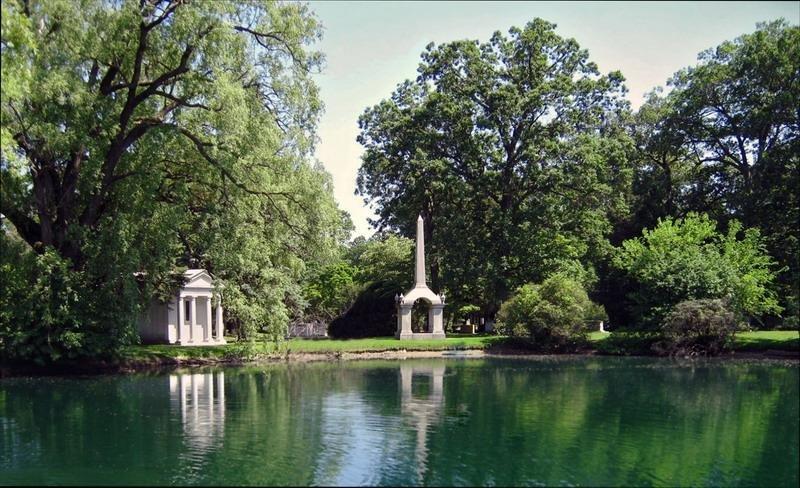 Woodlawn Cemetery