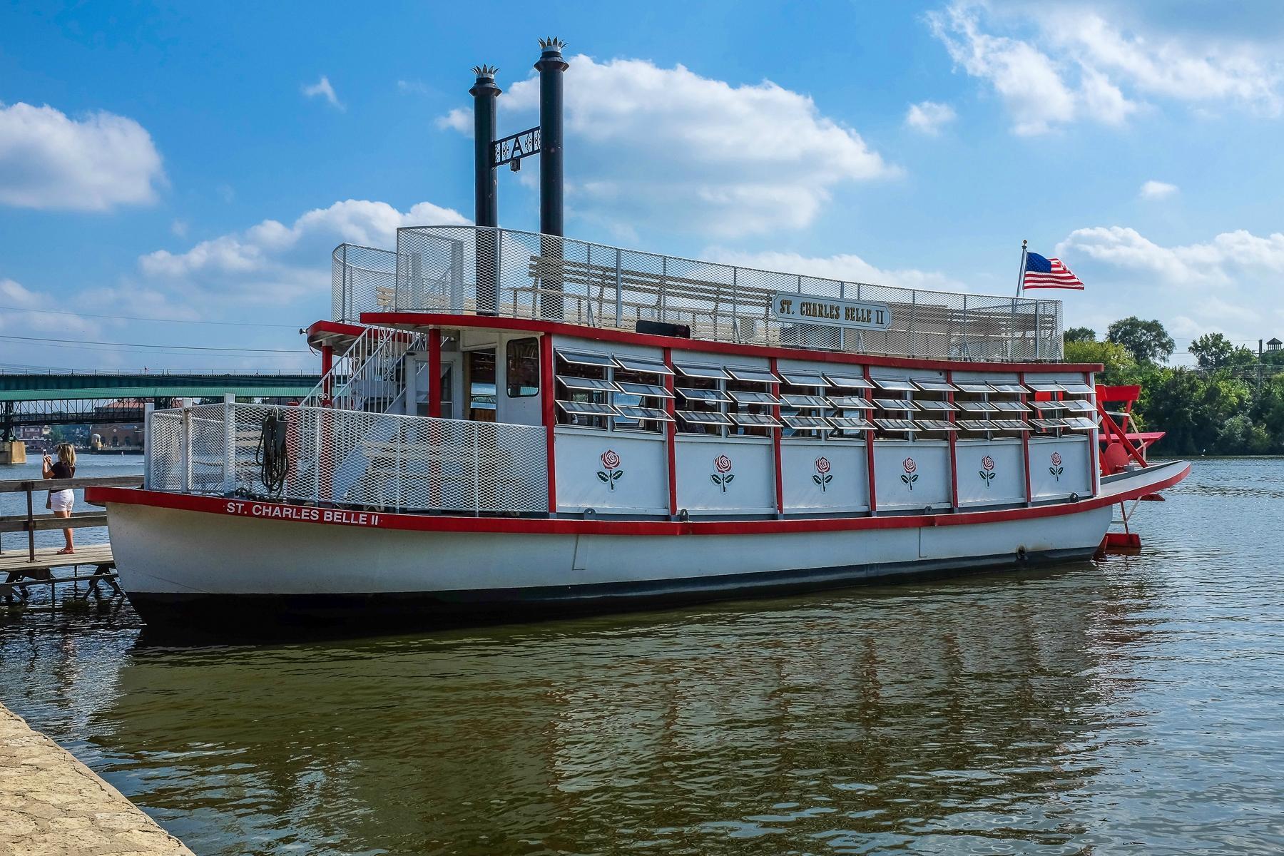 St Charles Paddlewheel Riverboats