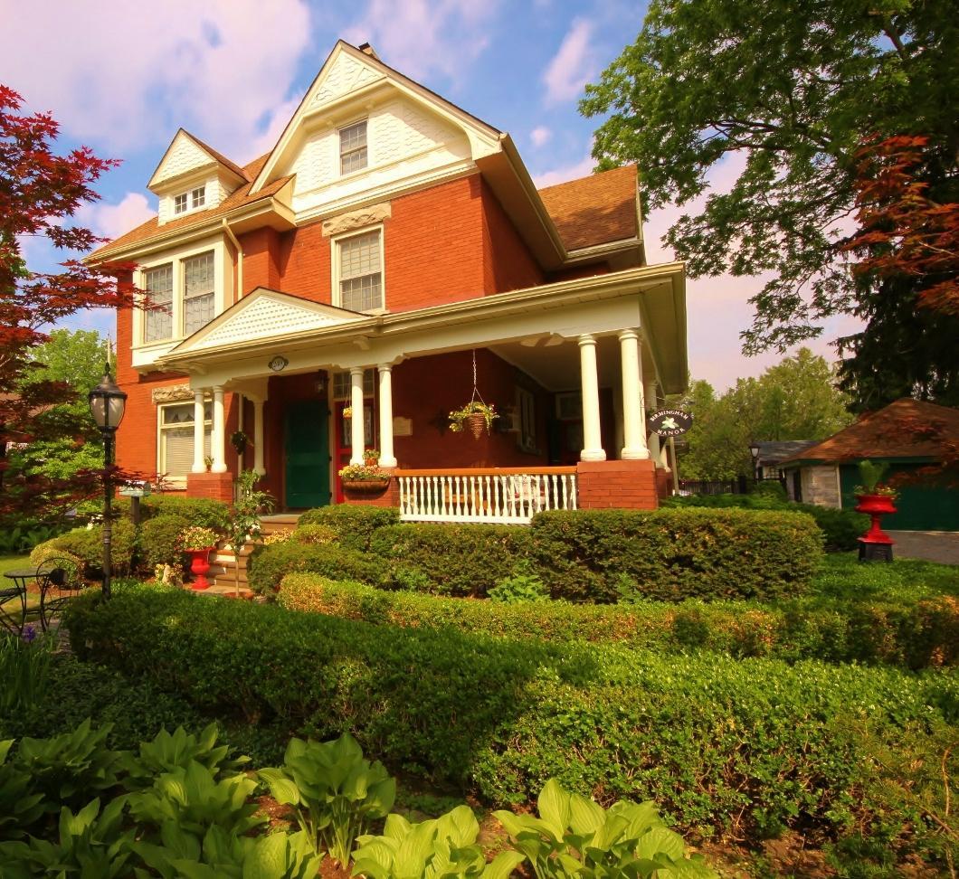 Birmingham Manor Bed and Breakfast