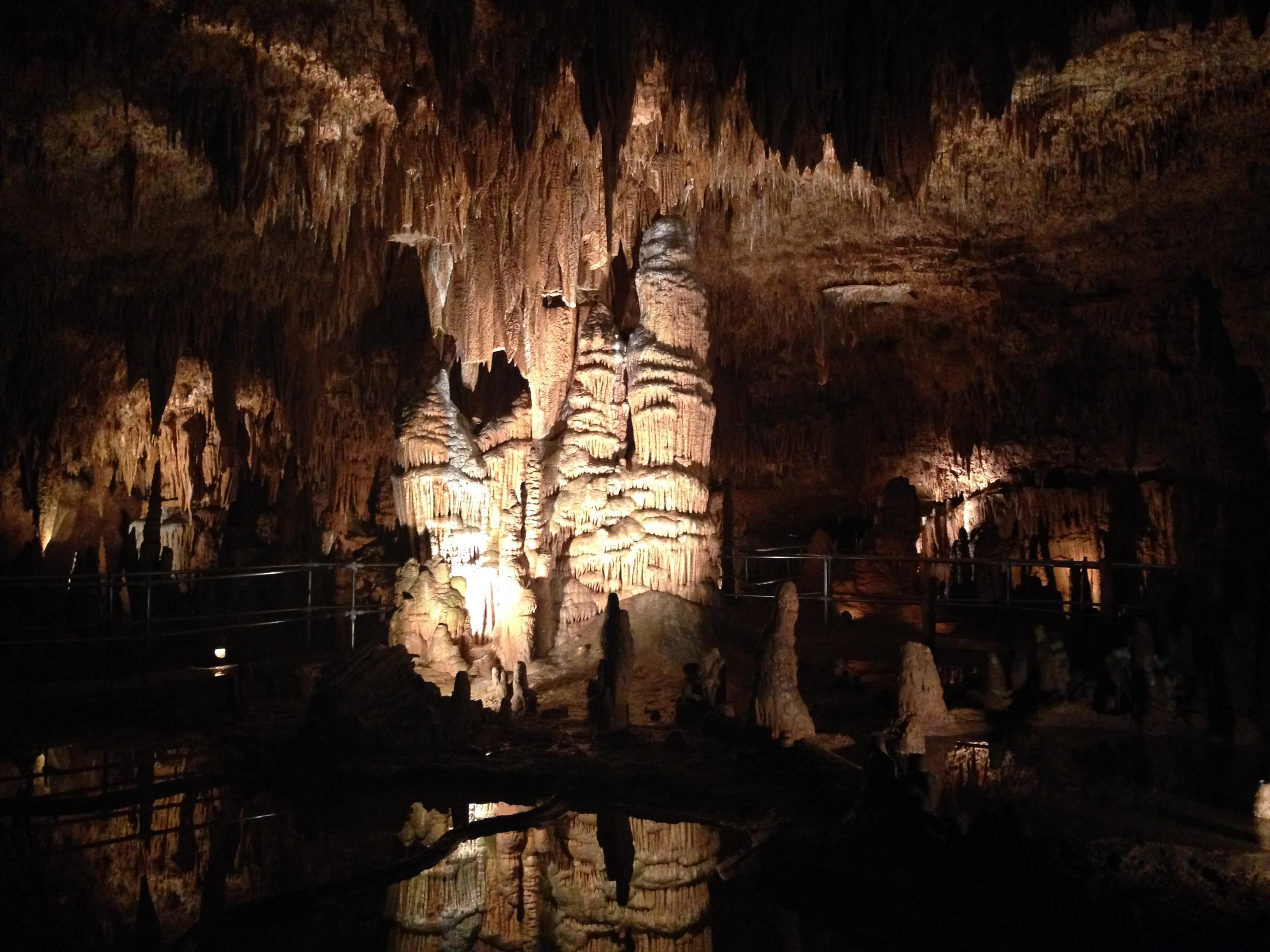 Onondaga Cave State Park