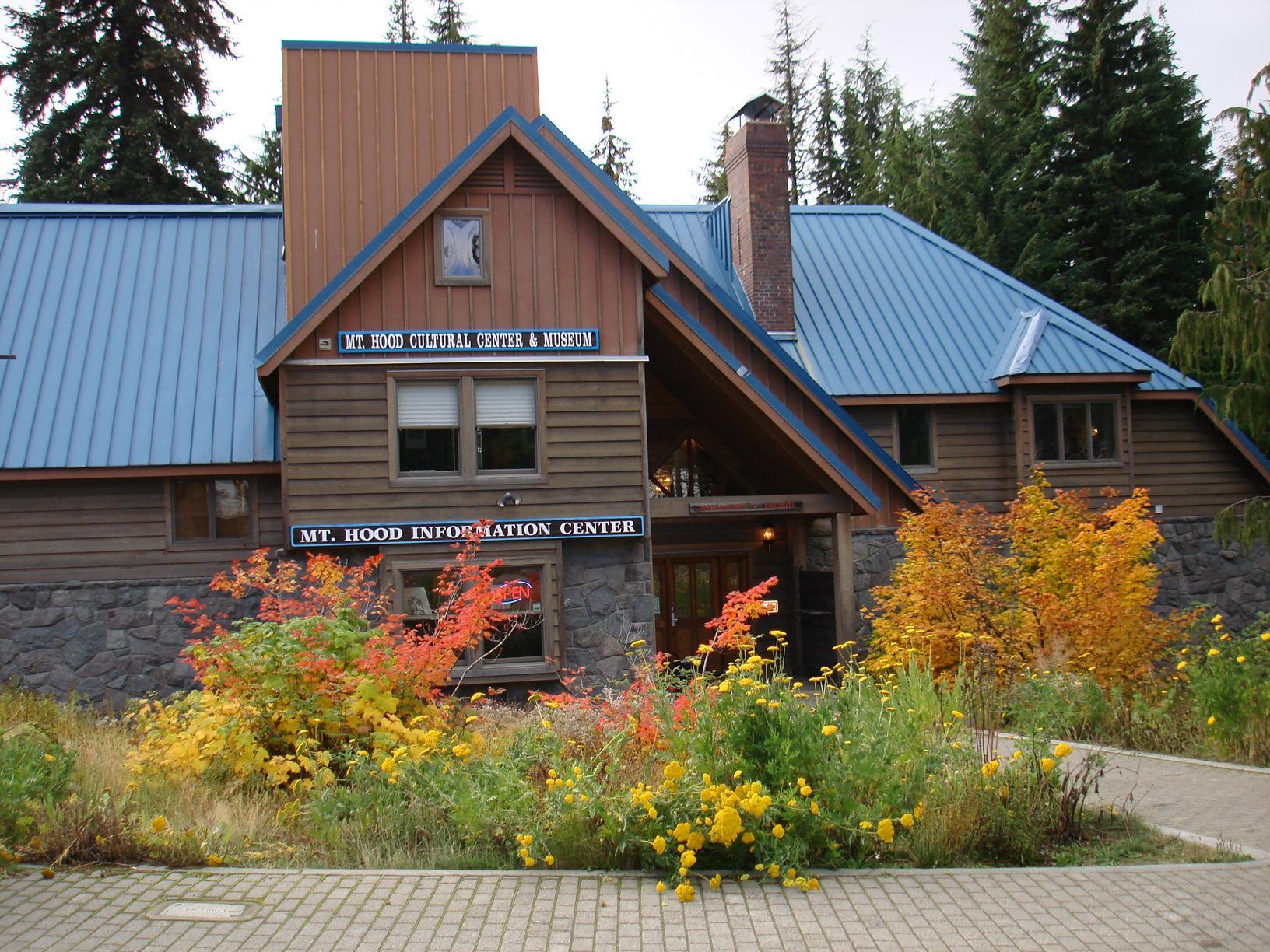 Mt Hood Cultural Center and Museum