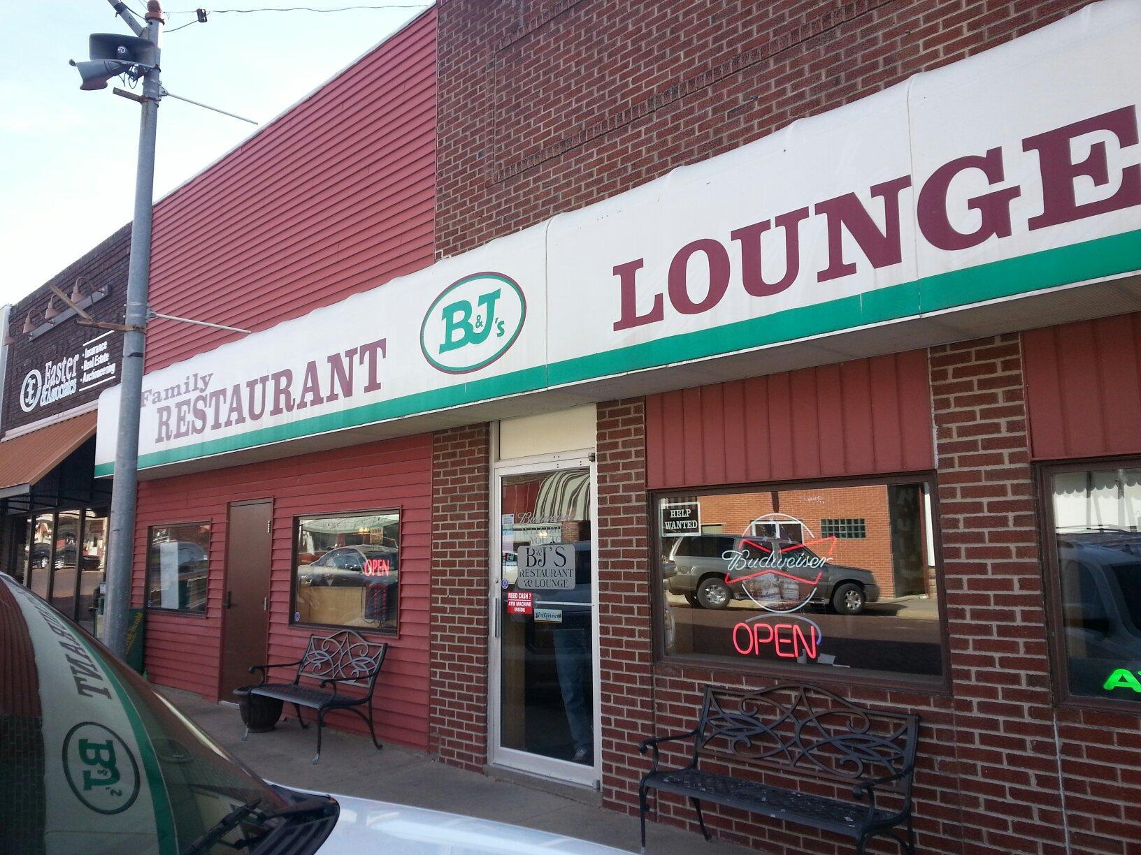 B&J's Family Restaurant and Lounge