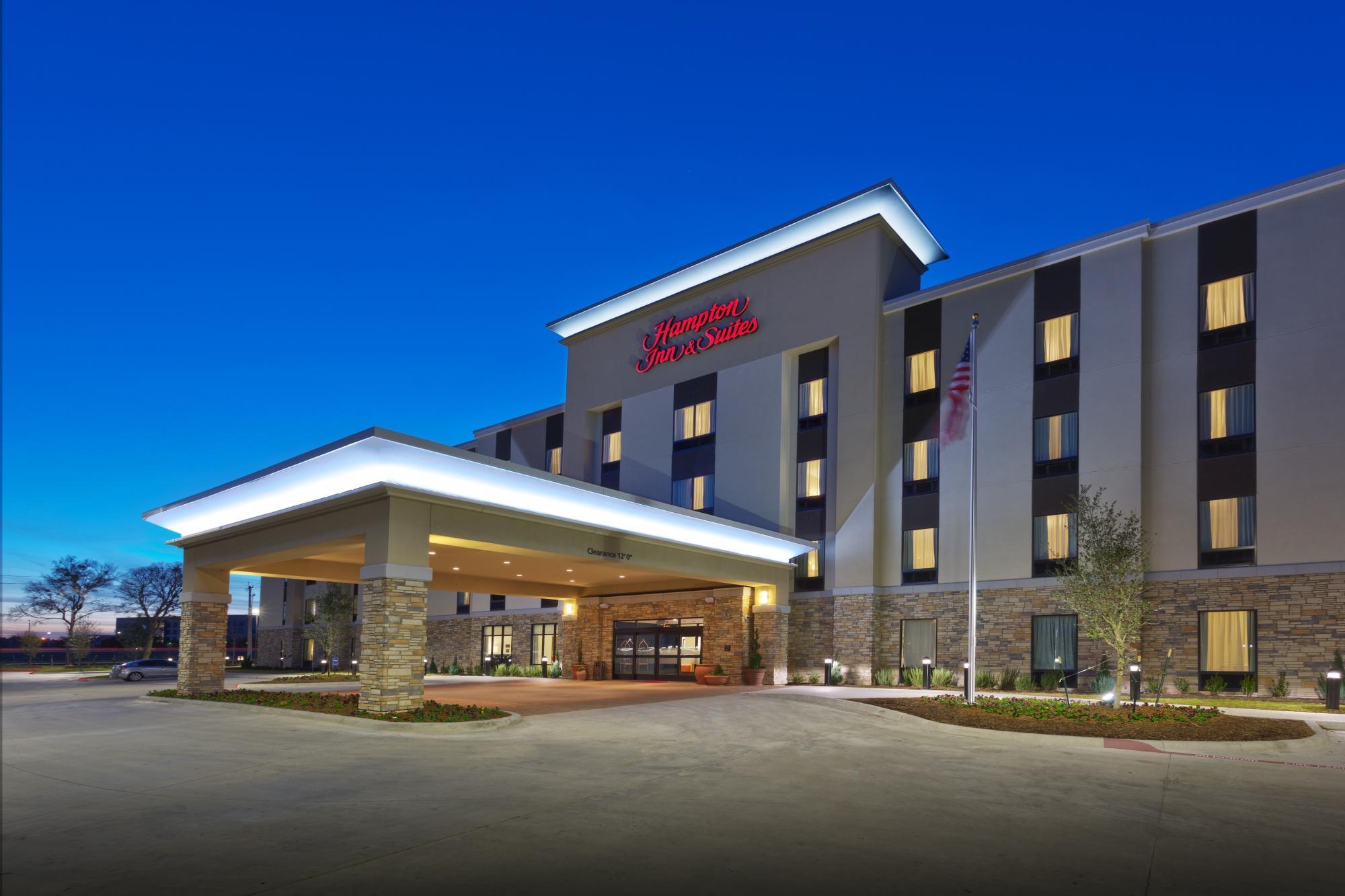 Hampton Inn & Suites Dallas/Plano-East