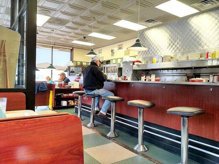 Old Bridge Diner