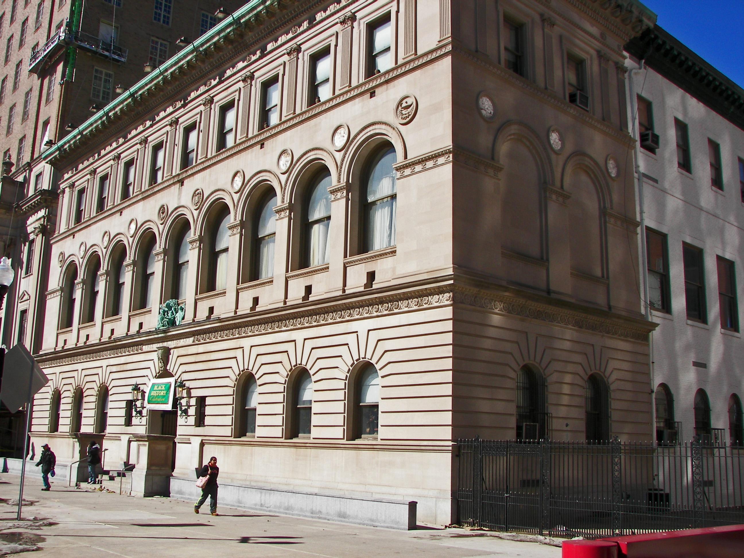 Newark Public Library