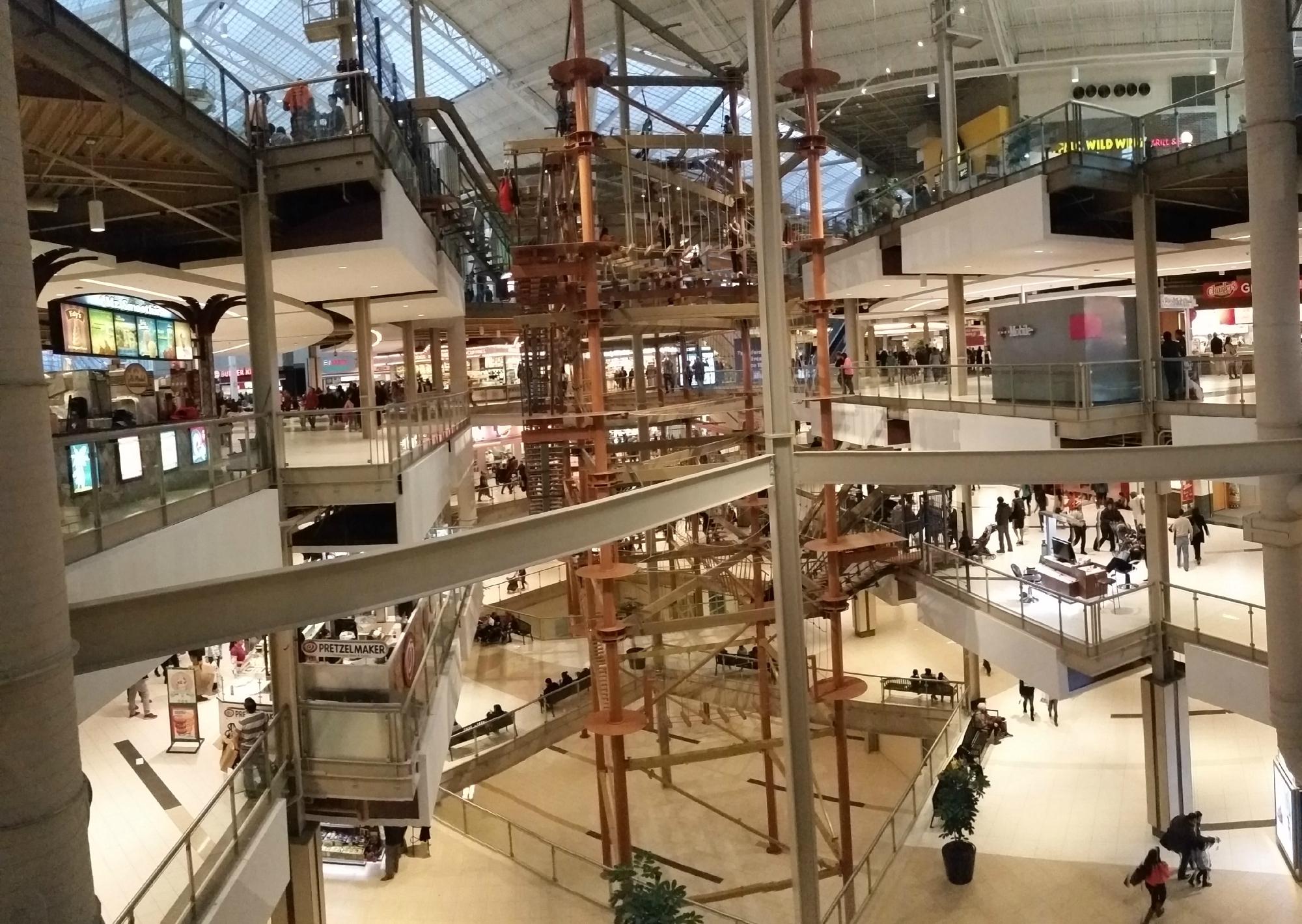 Palisades Center