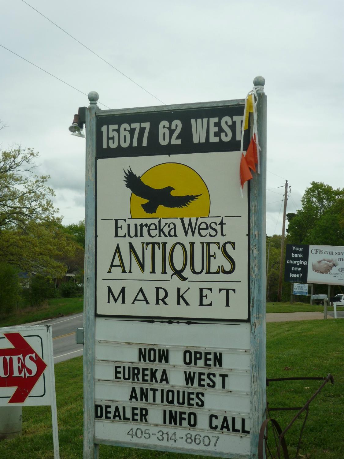 Eureka West Antiques Market