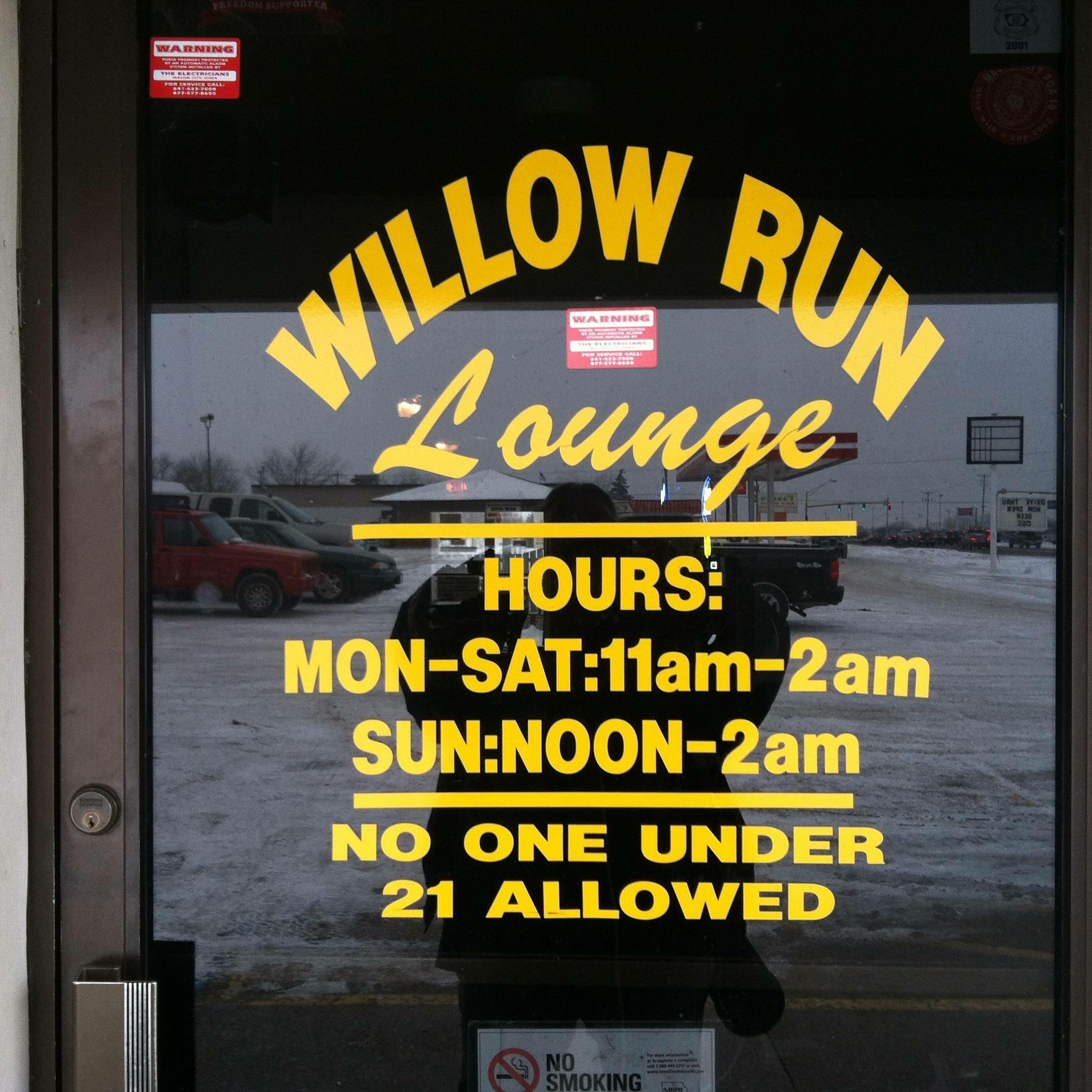 Willow Run Lounge