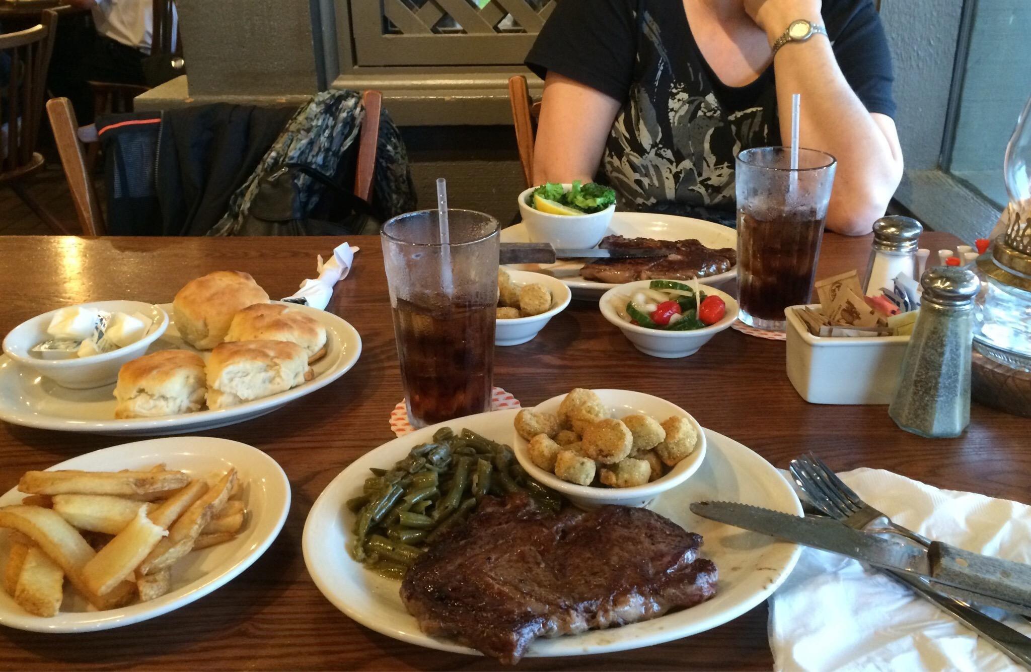 Cracker Barrel Old Country Store