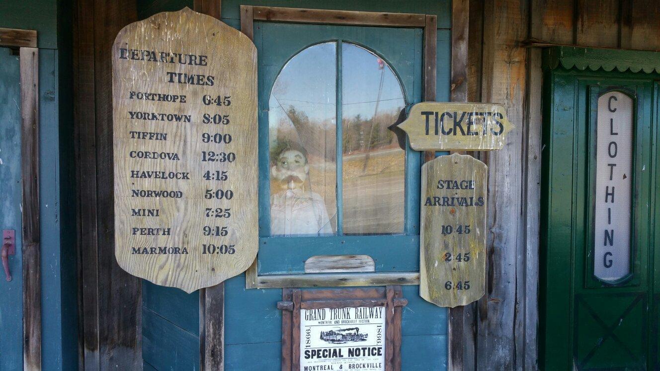 High Spring Trading Post and Saddlery